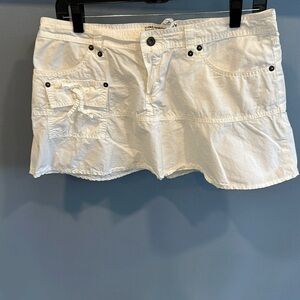 Vintage Guess mini skirt Size 30